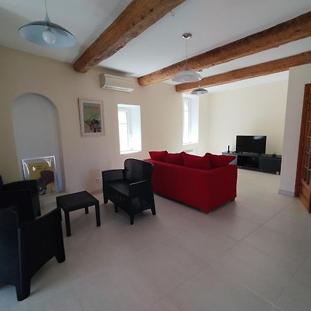 Les 27 Villa Ginestas ภายนอก รูปภาพ