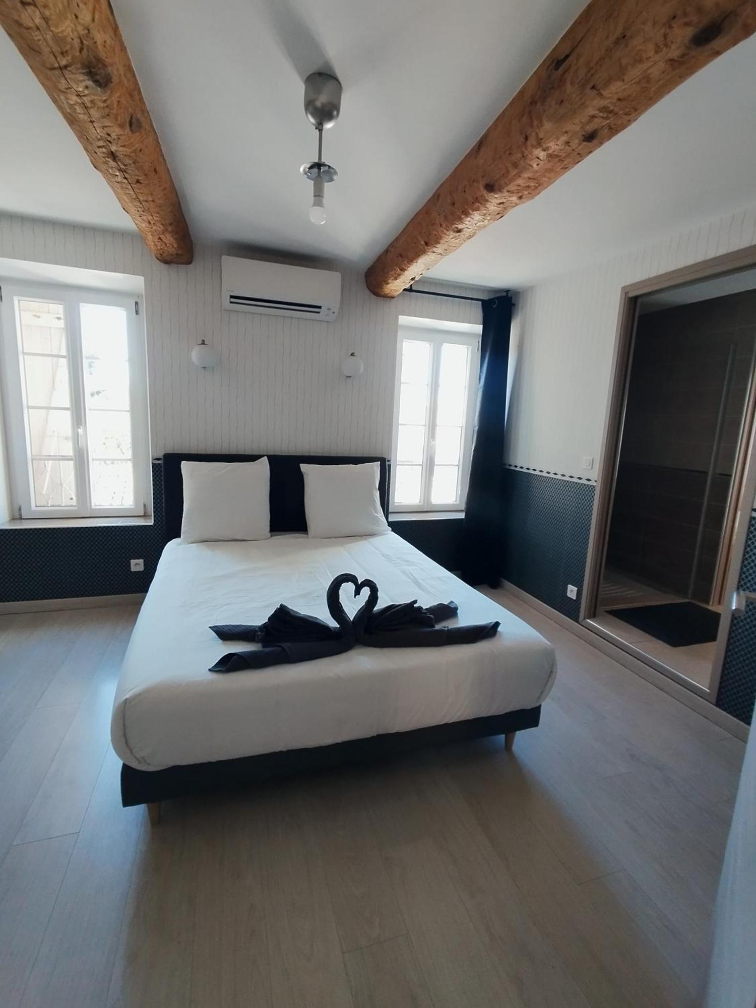Les 27 Villa Ginestas ภายนอก รูปภาพ